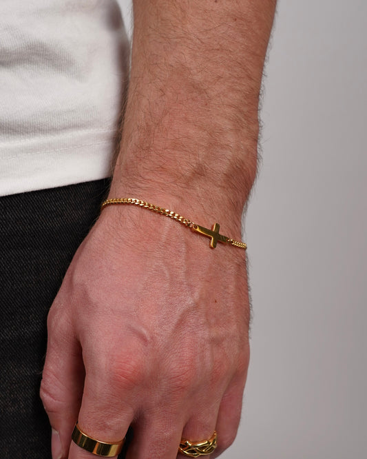 CROSS BRACELET - GOLD